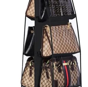 Hanging purse storage